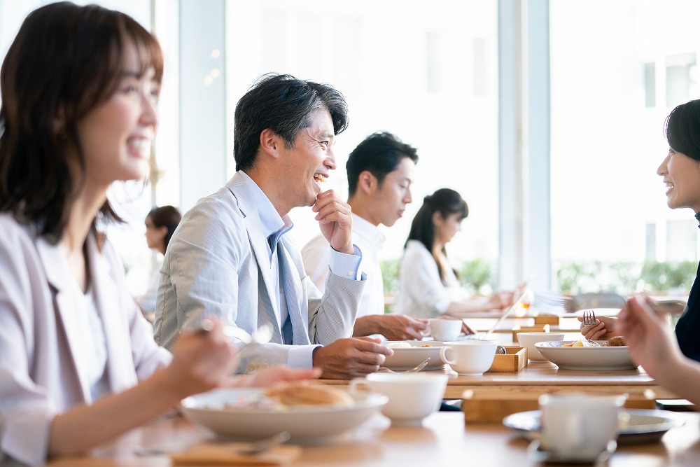 【小売り業者】スーパー・商店・社員食堂など